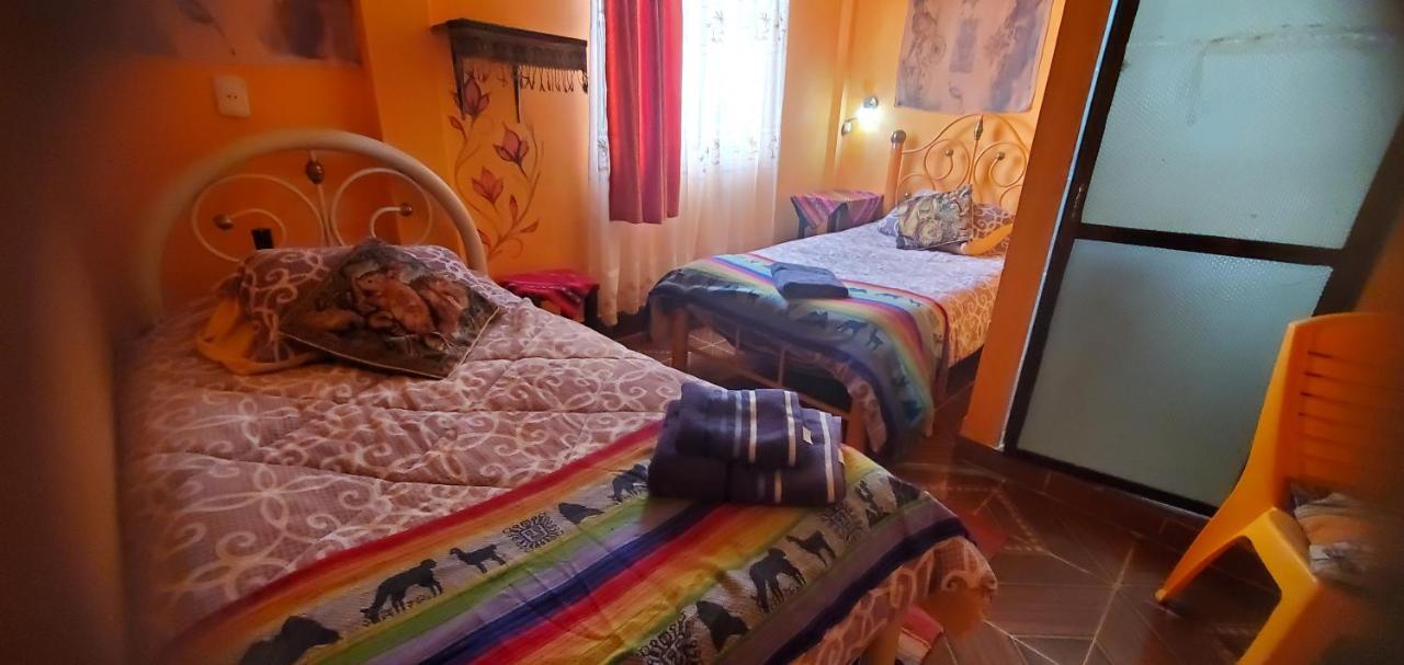 Hostal Golden Quinua ウユニ エクステリア 写真
